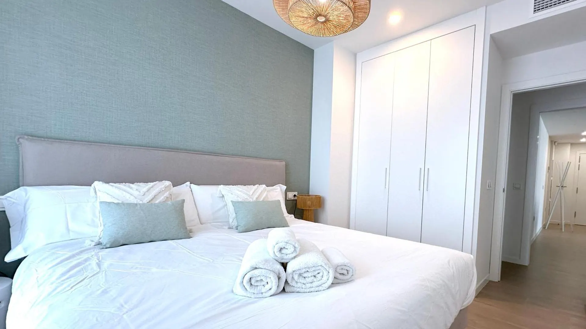 Breezy Bahia By Ginkgo Marbella Apartment Spain