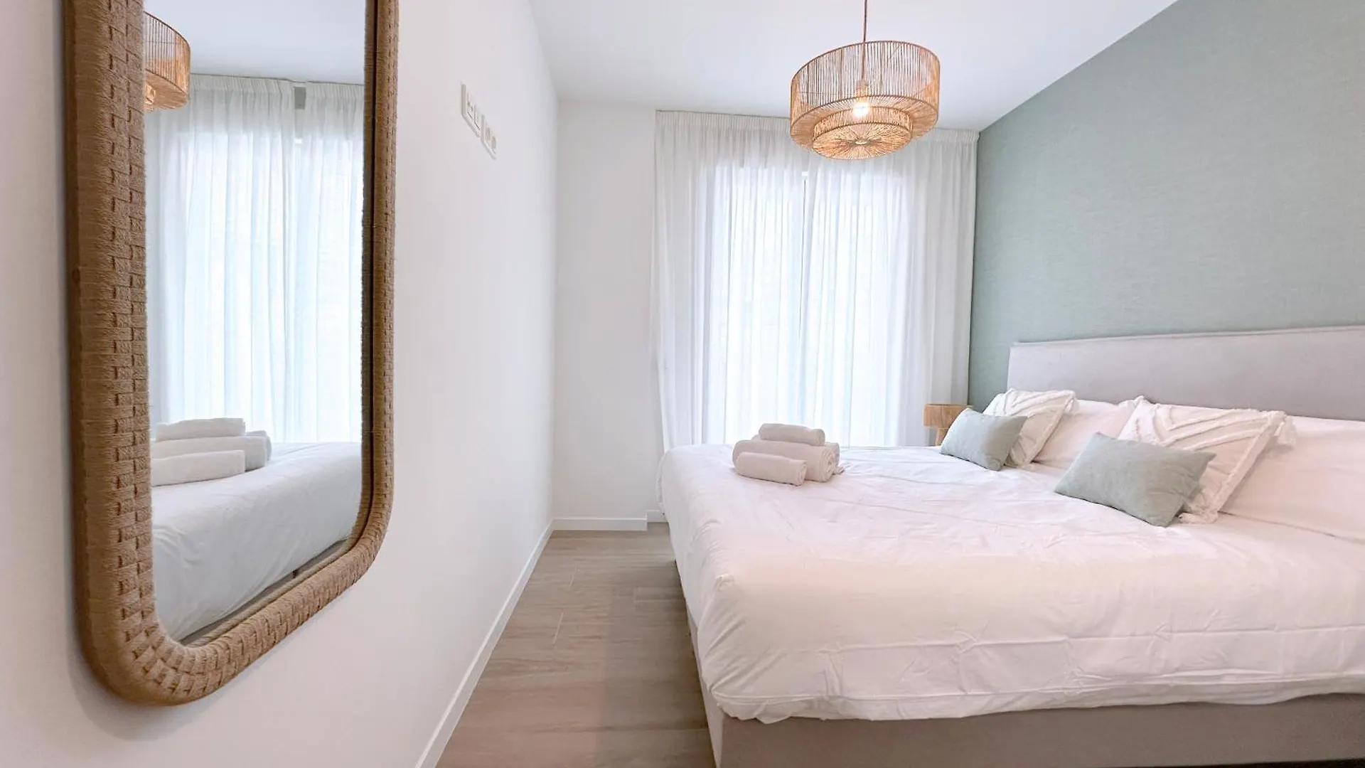 Breezy Bahia By Ginkgo Marbella Apartment